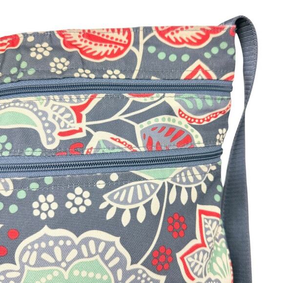 Vera Bradley Nomadic Crossbody Messenger Nylon Purse Handbag Shoulder Bag - Picture 3 of 16
